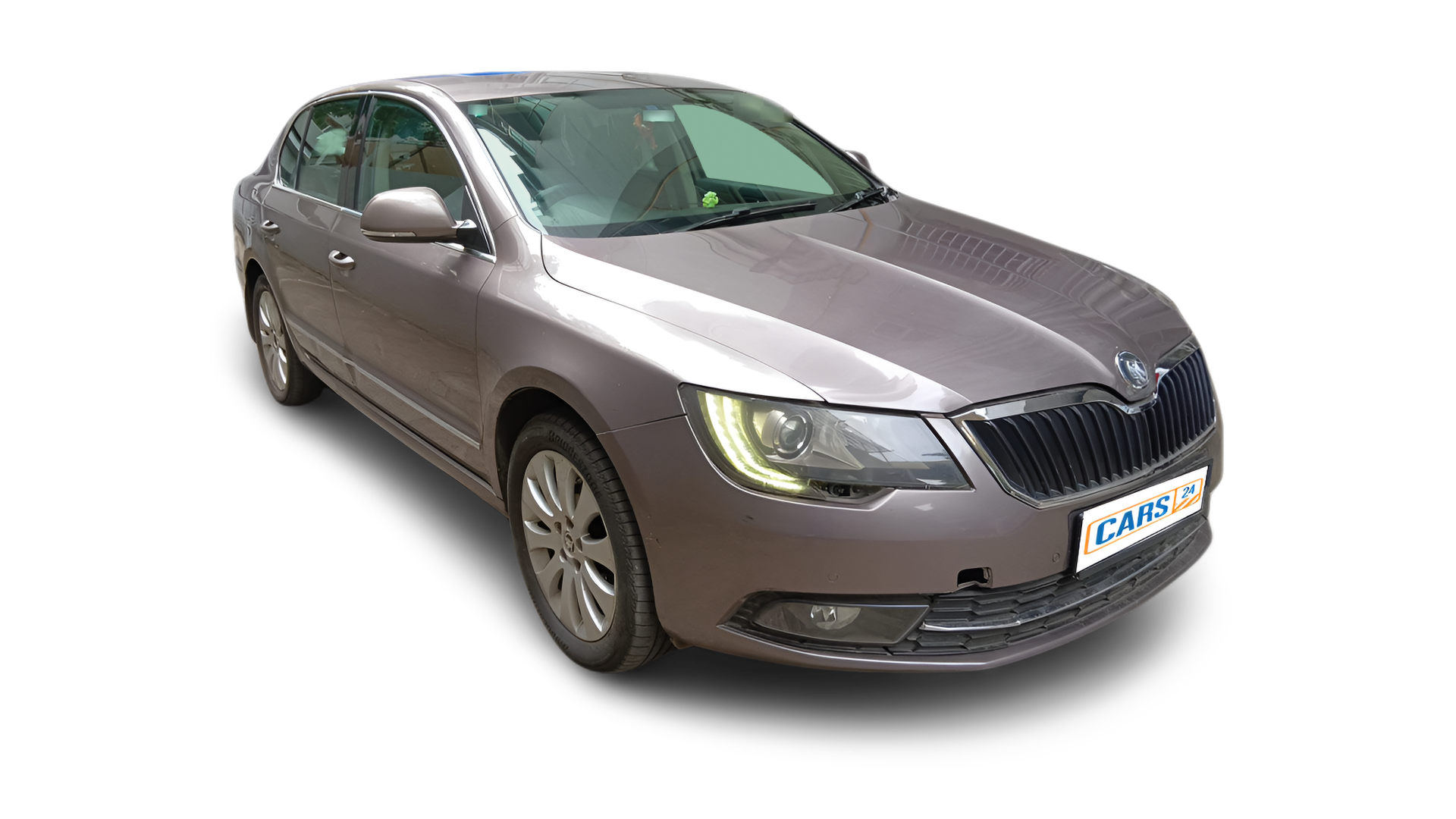 Skoda Superb-img